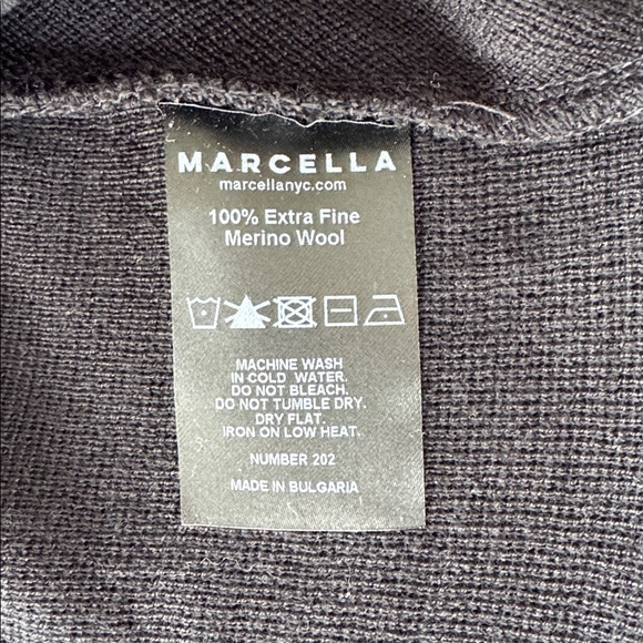 Marcella NYC / Marcella Moda Koya merino wool short-sleeved tunic, NWOT, size L - Picture 8 of 8